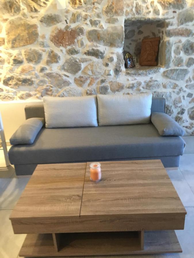 Elata Stone House Villa Ngoại thất bức ảnh