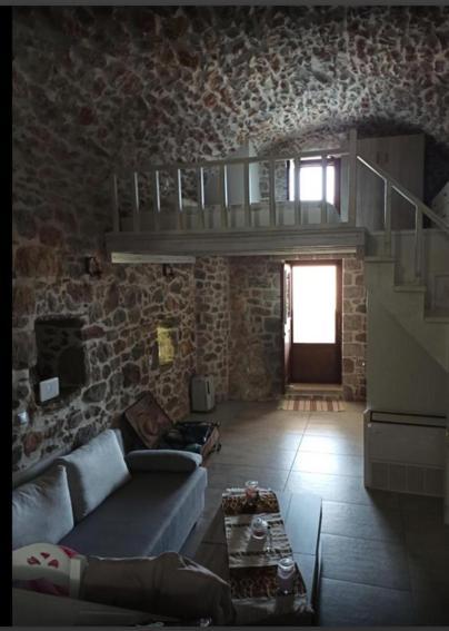 Elata Stone House Villa Ngoại thất bức ảnh